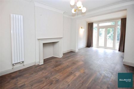 4 bedroom semi-detached house to rent - Photo 2