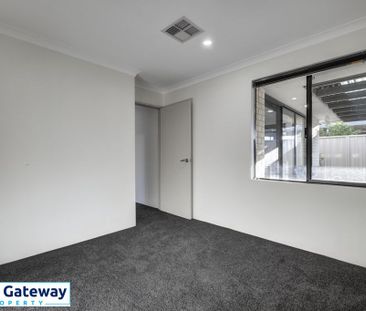 14/2 Twilight Mews, AUBIN GROVE WA 6164 - Photo 2