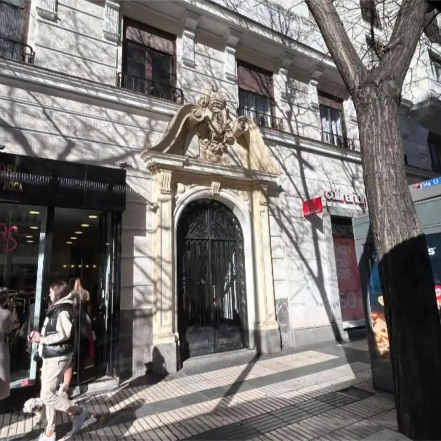 Madrid - Photo 1