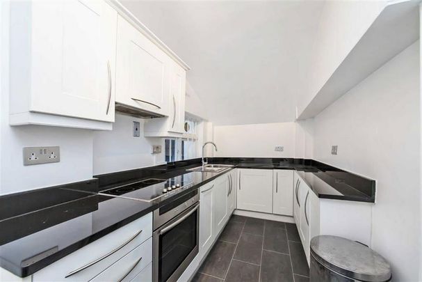 1 bedroom flat to rent - Photo 1