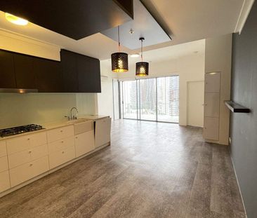 Unfurnished Premium 2-Bedroom, 2-Bathroom Apartment with 1 Car Park - Photo 5