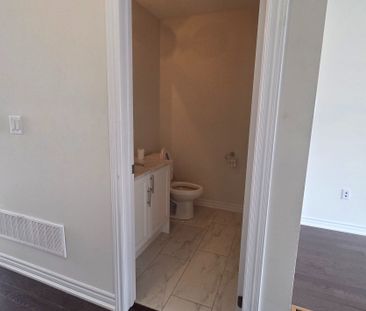 For Lease - 57 Camino Real Drive, Caledon, Ontario - Photo 4