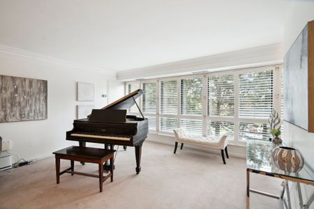 For Lease - 1400 Dixie Road Unit# 315, Mississauga, Ontario - Photo 4