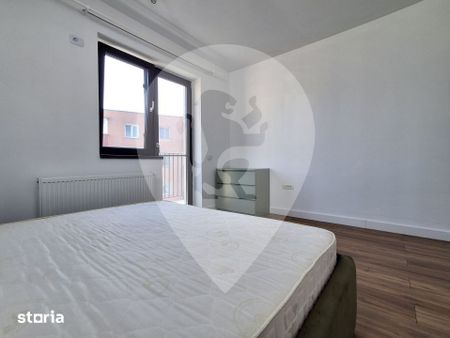 Zona Florilor-Apartament 3 camere, open-space| 83 m2 - Fotografie 5