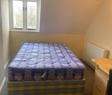 Room in a Shared House, Clifton, BS8 - Photo 2