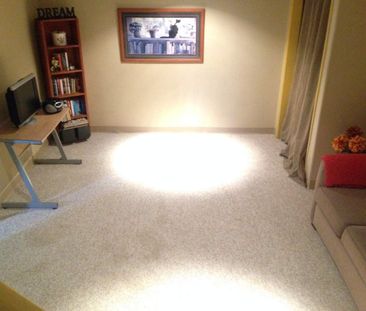 881 Beaconhill Court - 3 bed, 1.5 bath - Photo 6