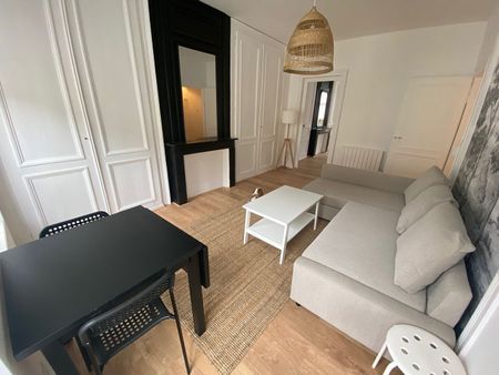 T2 MEUBLÉ de 43.58 m², rue d’Angleterre, VIEUX LILLE réf 794-1 - Photo 3
