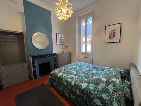 Location Appartement 2 pièces 50m² TOULON 83000 - Photo 4