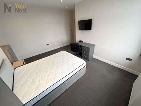 Room 3, Rosemont Road, Bramley, Leeds, LS13 3PP. - Photo 2