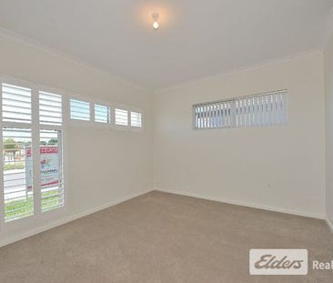 Prepare to be Impressed, with this gorgeous 3 x 2 in Waikiki - Photo 1