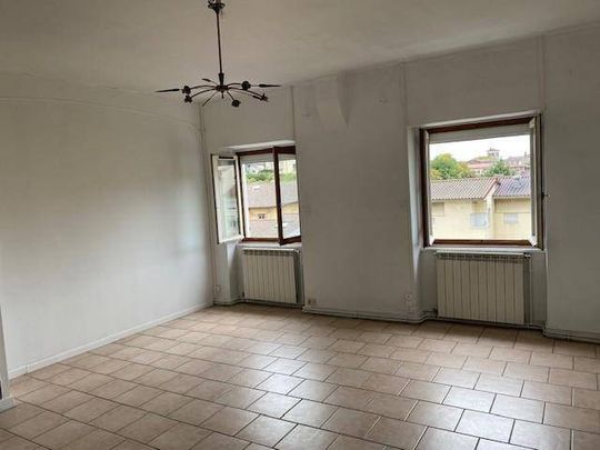 Location appartement 3 pièces 68 m² à Vienne (38200) 5 - Photo 1