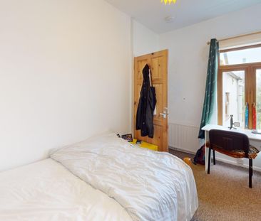 77 Kitchener Road - Photo 5