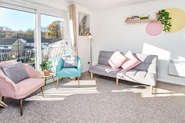 2 bedroom flat to rent - Photo 1