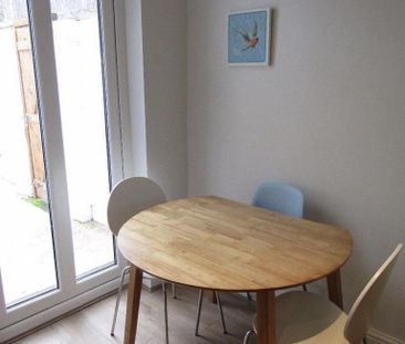 3 bedroom terraced house to rent - Photo 3