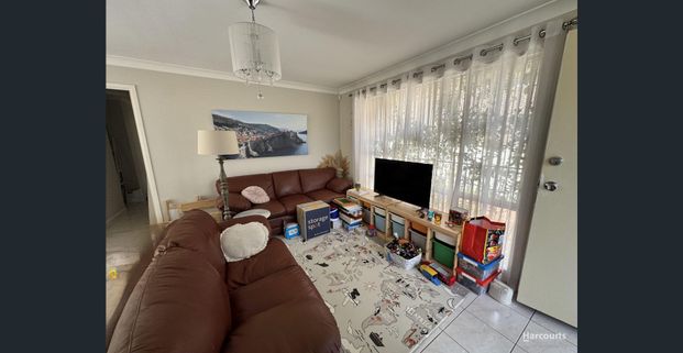 Spacious and Convenient 3-Bedroom Home for Lease - Photo 1