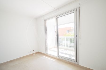 Location Appartement 2 pièces 23m² VILLENEUVE LOUBET 06270 - Photo 3