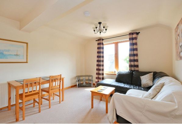 2 bedroom apartment to rent - Photo 1