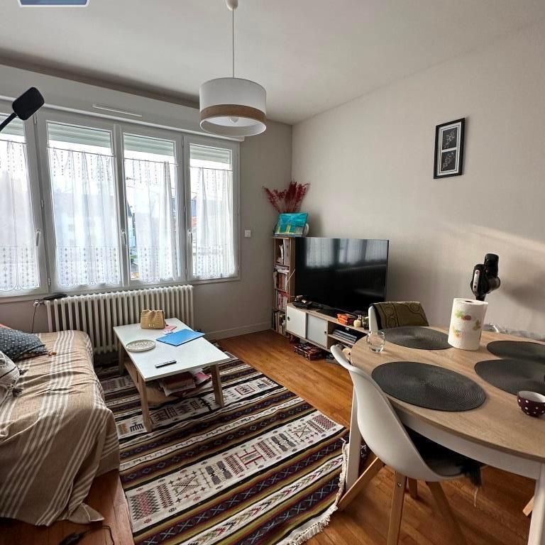Location Appartement 2 pièces 38m² ST NAZAIRE 44600 - Photo 1