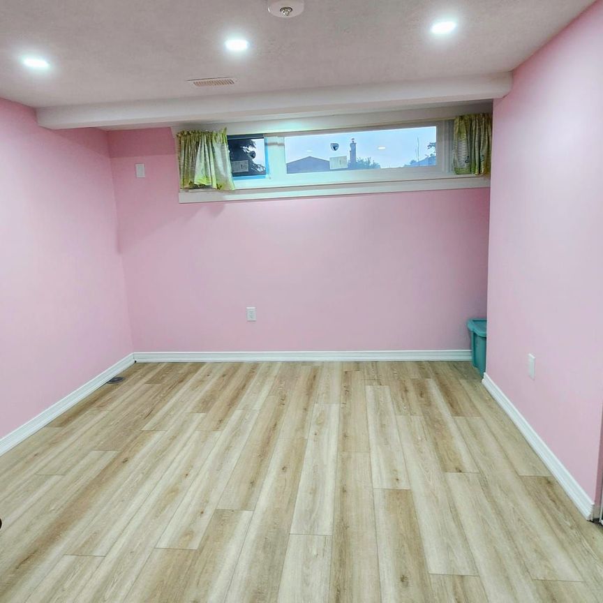 For Lease - 7 Mcclure Avenue, Brampton, Ontario - Photo 1