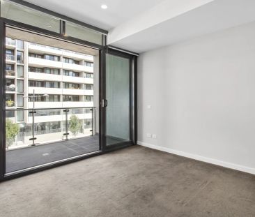 Immaculate 2 bedroom apartment in Campbell 5 - Photo 1