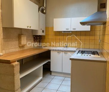 ARLES CENTRE - Appartement T3 de 68m² avec balcon, - Photo 3