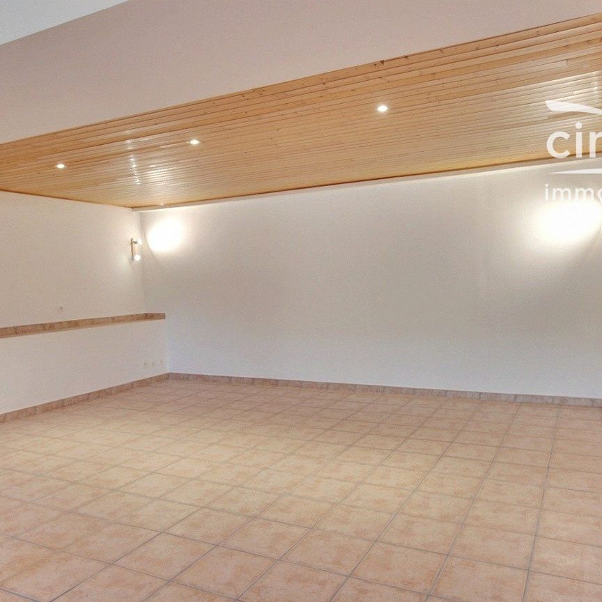 Location | 4 pièces | 112.75m² - Photo 1