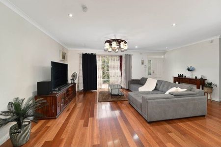 426 Blackburn Road, Glen Waverley - Photo 2