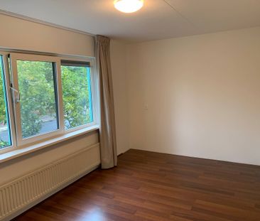 Te huur: Appartement Aartsbisschop Romerostraat 483 in Utrecht - Photo 2