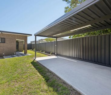 Fresh, Modern & Conveniently Located Granny Flat - Photo 2