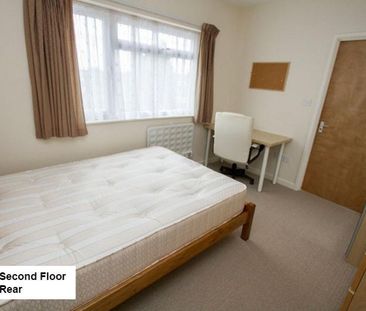 6 bedroom terraced house to rent - Photo 3
