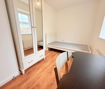 3 bedroom house to rent - Photo 3