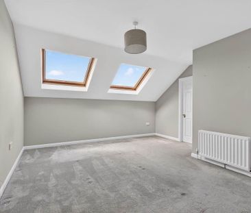 27 Strathearn Lane, Off Circular Road, Belmont, Belfast, BT4 2BT - Photo 2