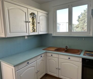 Location Appartement 3 pièces 65m² ST JEAN DE BRAYE 45800 - Photo 5