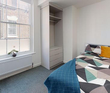 Flat 1, 66 Mount Pleasant, University Campus - Photo 2