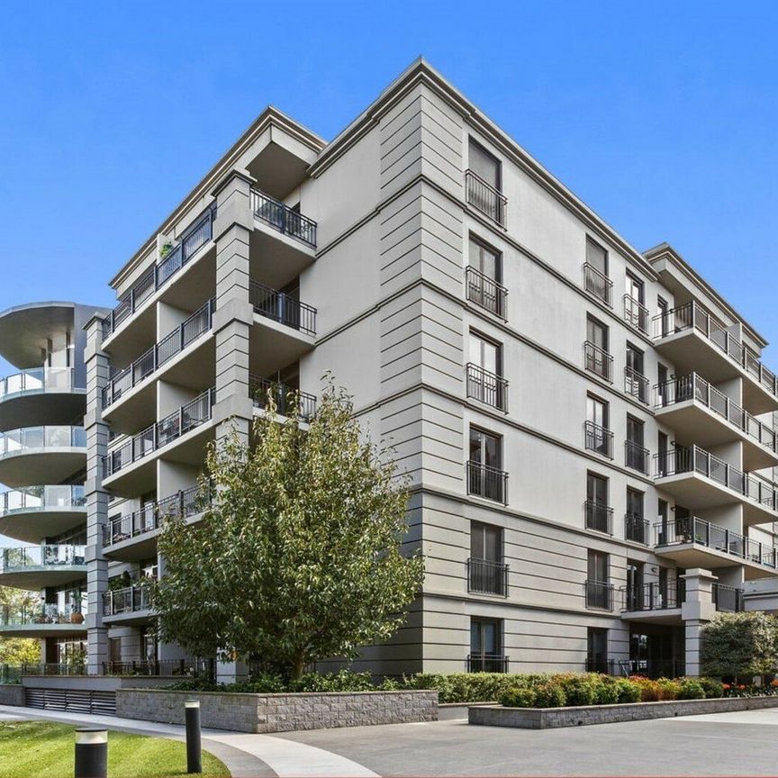 Modern Living in Southland Precinct - Photo 1