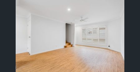 CONTEMPORARY COASTAL TOWNHOME - Photo 5