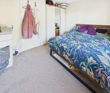 2 bedroom semi-detached house to rent - Photo 4