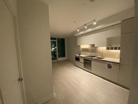 For Lease - 5 Buttermill Avenue Unit# 802, Vaughan, Ontario - Photo 5