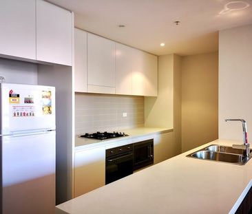 Furnished 2-Bedroom Apartment | North-Facing | Prime Hurstville Loc... - Photo 4