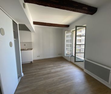 STUDIO A LOUER / PORT DE TOULON - Photo 1