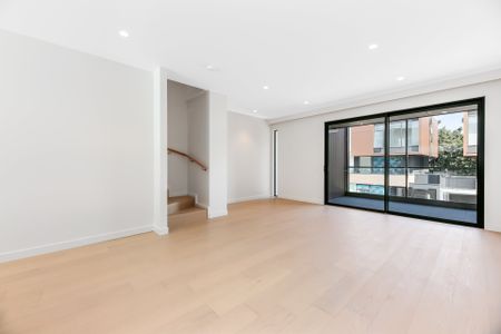 10/583 Ferntree Gully Road, Glen Waverley - Photo 5
