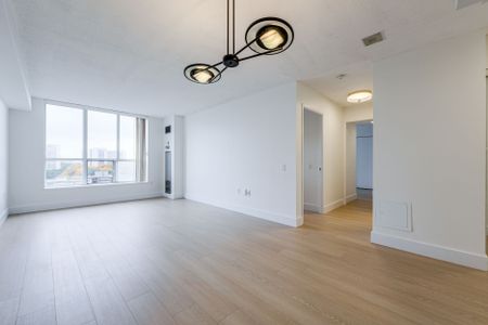 For Lease - 21 Overlea Boulevard Unit# 1111, Toronto, Ontario - Photo 4