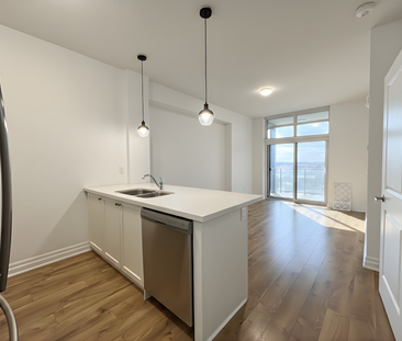 $2,199 / 2 br / 1 ba / 81 robinson st unit 809 - Photo 2