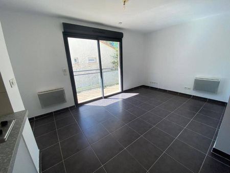 Location appartement 1 pièce 23.61 m² à Montpellier (34000) - Photo 2