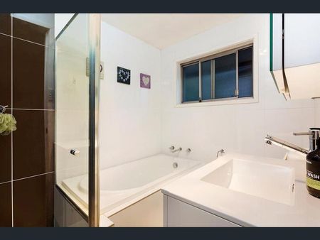 Beautiful HOME!! - Photo 5