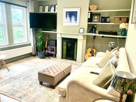 5 bedroom semi-detached house to rent - Photo 4