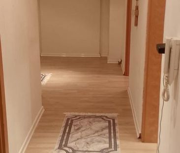 Sonnige Wohnung in Plauen Hammervorstadt zu vermieten - Photo 1