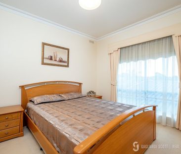 DOUBLE STORY IN SOUTH SHEPPARTON! - Photo 5