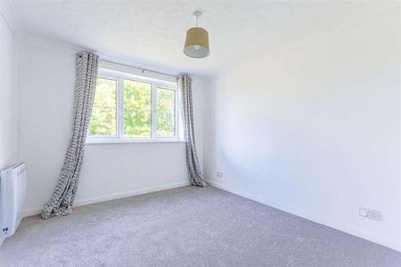 Shirlea View, Battle, TN33 - Photo 2