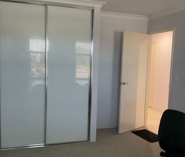 Piara Waters - Photo 4